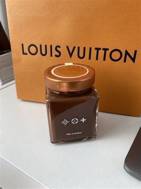 louis vuitton chocolate paris.